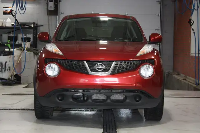 2014 Nissan Juke SV in Cars & Trucks in City of Montréal - Image 3