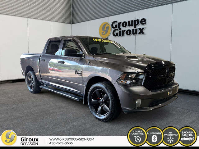RAM 1500 Classic Express cabine d'équipe 4x4 caisse de 5 pi 7 po in Cars & Trucks in Laurentides - Image 3