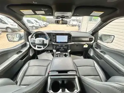 2025 Ford F-150 LARIAT 502A w/BLACK PKG, FX4 PKG & TOW/HAUL PKG in Cars & Trucks in Edmonton - Image 17