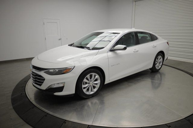 2021 Chevrolet Malibu LT in Cars & Trucks in Calgary - Image 4