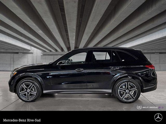 2024 Mercedes-Benz GLC 300 4MATIC SUV | AMG Line with Night Pack in Cars & Trucks in Longueuil / South Shore - Image 2