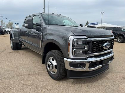 2025 Ford F-350 LARIAT ULTIMATE DRW w/FX4, PRO PWR & 5th WHL PRE in Cars & Trucks in Edmonton