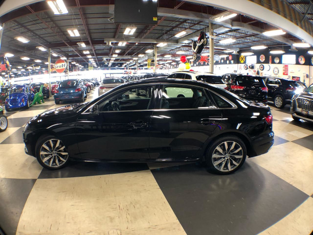 2020 Audi A4 KOMFORT AWD LEATHER SUNROOF B/SPOT CARPLAY CAMERA in Cars & Trucks in City of Toronto - Image 4
