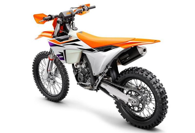 2024 KTM 250 XC-F in Dirt Bikes & Motocross in Laval / North Shore - Image 3
