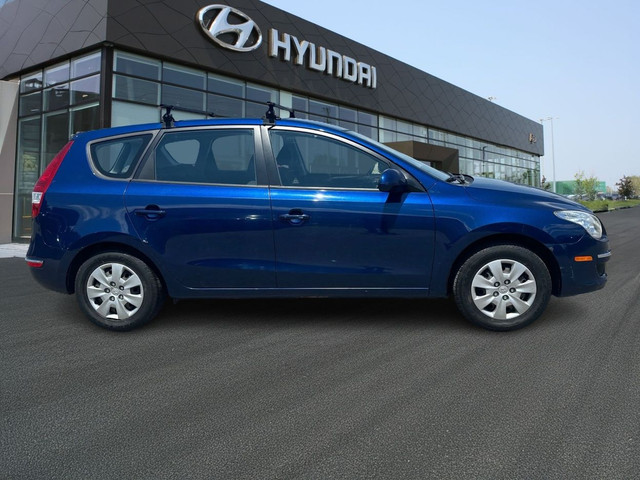 2012 Hyundai Elantra Touring GLS in Cars & Trucks in Oshawa / Durham Region - Image 4