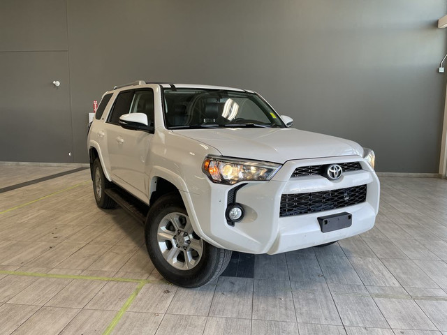 2018 Toyota 4Runner SR5 in Cars & Trucks in Edmonton - Image 3