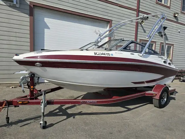 2010 Glastron GLS 195 FINANCING AVAILABLE in Powerboats & Motorboats in Saskatoon - Image 3