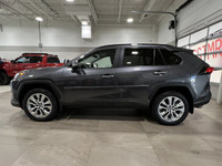 ADAPTIVE CRUISE CONTROL, NAVIGATION SYSTEM, AERIAL VIEW DISPLAY SYSTEM, HEATED FRONT SEATS, LANE DEP... (image 4)