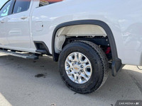 Z71 Off-Road Package, LT Trim Package, Heated Seats, Heated Steering, Back-Up Camera, Remote Start,... (image 9)