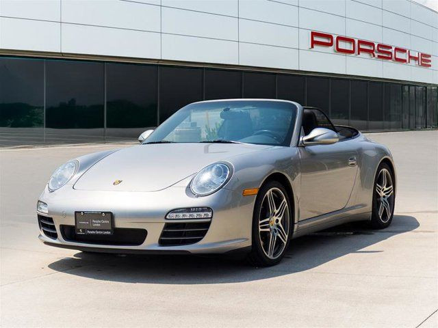 2011 Porsche 911 Carrera 4S in Cars & Trucks in London - Image 2