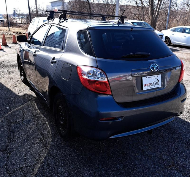 2011 Toyota Matrix FWD 5M in Cars & Trucks in Cambridge - Image 4