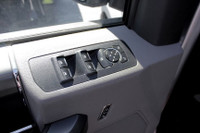 2016 F-150 XLT - ACCIDENT FREE - BOXLINK CARGO SYSTEM - PICKUP BOX TIE DOWN HOOKS - XTR PACKAGE - TR... (image 6)
