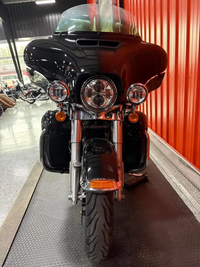 2018 Harley-Davidson Touring Ultra Limited in Street, Cruisers & Choppers in Moncton - Image 7
