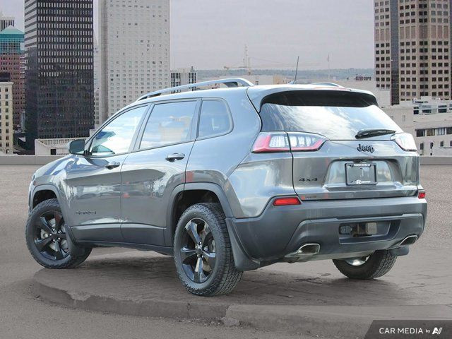 2019 Jeep Cherokee Altitude 4WD | No Accidents | 1 Owner | Hitch in Cars & Trucks in Calgary - Image 4