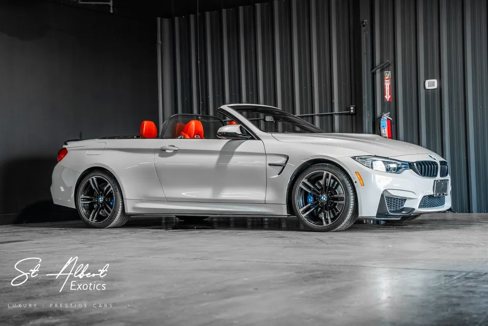 2015 BMW M4 Convertible White on Red