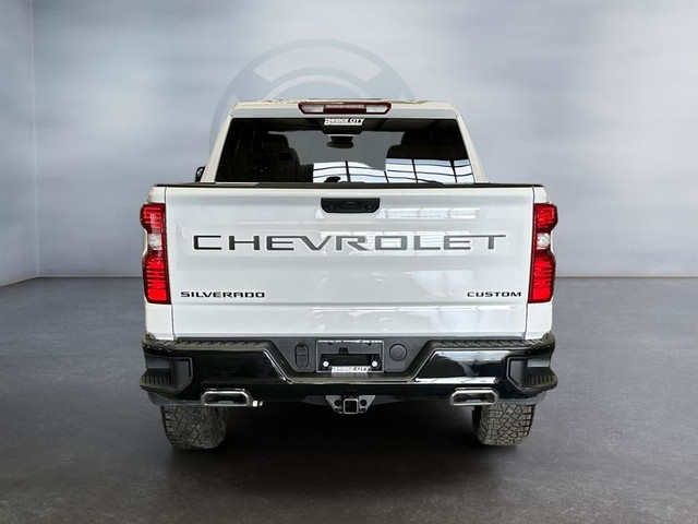 2025 Chevrolet Silverado 1500 Custom Trail Boss 3.0L Duramax... in Cars & Trucks in Lethbridge - Image 4