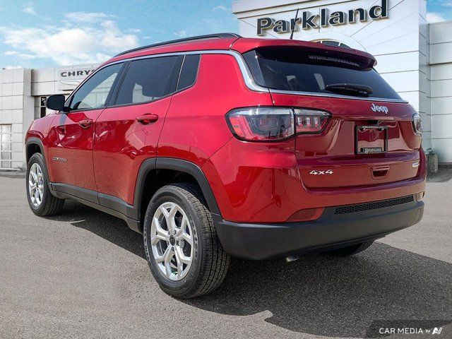 2025 Jeep Compass North 4X4 Nav Heated Seats & Steering in Cars & Trucks in St. Albert - Image 3