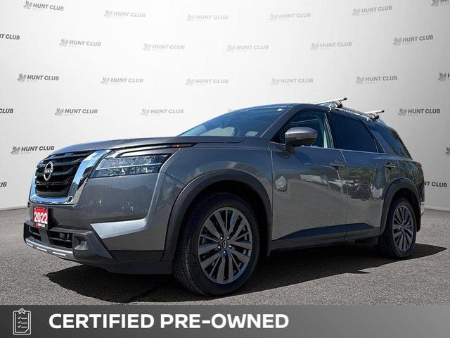 2022 Nissan Pathfinder SL in Cars & Trucks in Ottawa