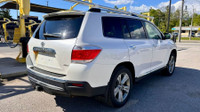 WE ARE CANADA'S MOTORS PLACE :) 2011 TOYOTA HIGHLANDER w/ 197,053 km !!!! 3.5L V6 270HP AWD 7 PASSAN... (image 4)