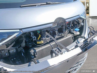 This Volkswagen ID. Buzz delivers a Electric engine powering this Automatic transmission. Window Gri... (image 6)