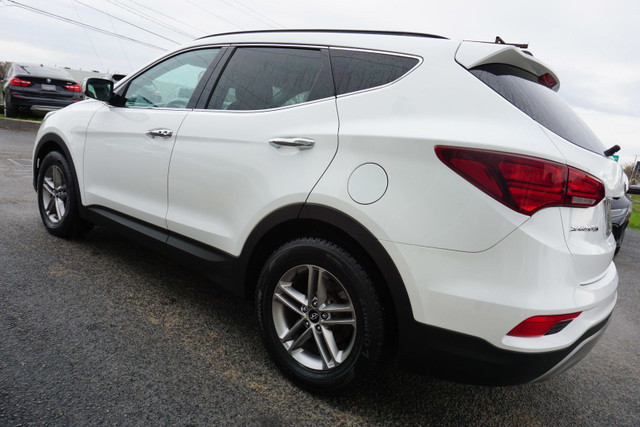 2017 Hyundai Santa Fe in Cars & Trucks in Oakville / Halton Region - Image 4