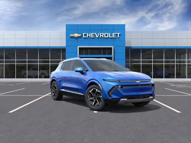 2025 CHEVROLET TRUCK EQUINOX EV 2LT in Cars & Trucks in City of Montréal - Image 2