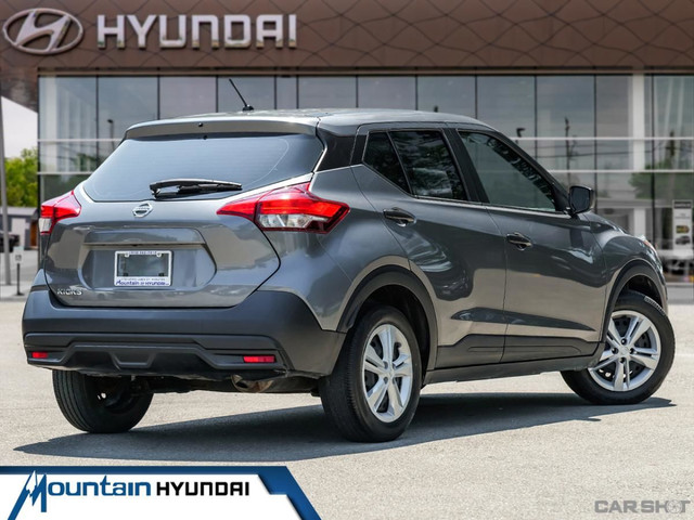 2019 NISSAN KICKS S in Cars & Trucks in Hamilton - Image 2