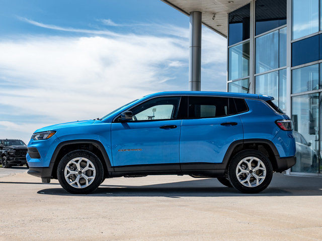 2025 Jeep Compass Sport in Cars & Trucks in Barrie - Image 4