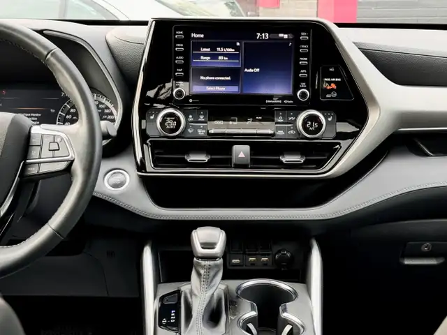 2020 Toyota Highlander XLE AWD|8 PASS|SUNROOF|LEATHER| in Cars & Trucks in City of Toronto - Image 21