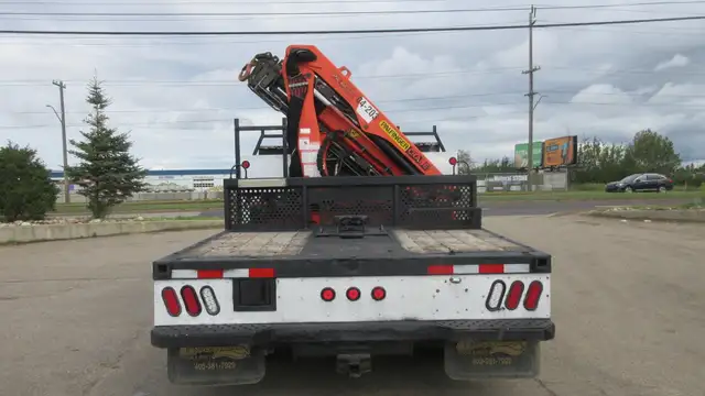 2011 Dodge RAM 550 SLT WITH PALFINGER PK6001 BOOM TRUCK in Cars & Trucks in Edmonton - Image 8