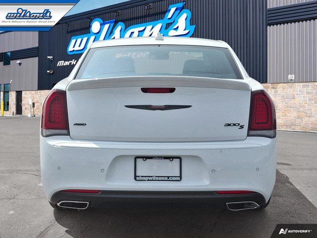 2023 Chrysler 300 300S AWD | Pano Roof | Leather | Nav | in Cars & Trucks in Guelph - Image 4