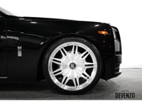 The King of all the Sedan, 2022 Rolls-Royce Phantom Extended Wheel Base, Black Metallic on Light Cre... (image 3)