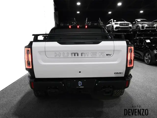 2023 GMC HUMMER EV Pickup e4WD FIRST EDITION Tri-Motors 1000HP in Cars & Trucks in Laval / North Shore - Image 8