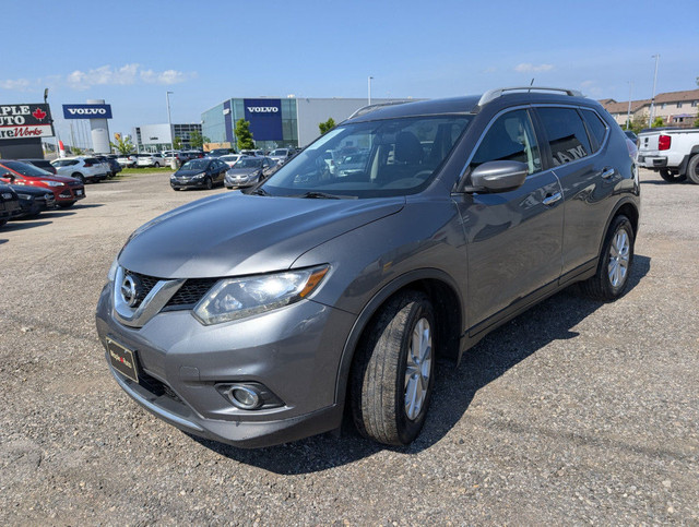 2015 Nissan Rogue SV | PANO ROOF | CAMERA | HEATED SEATS in Cars & Trucks in London - Image 2