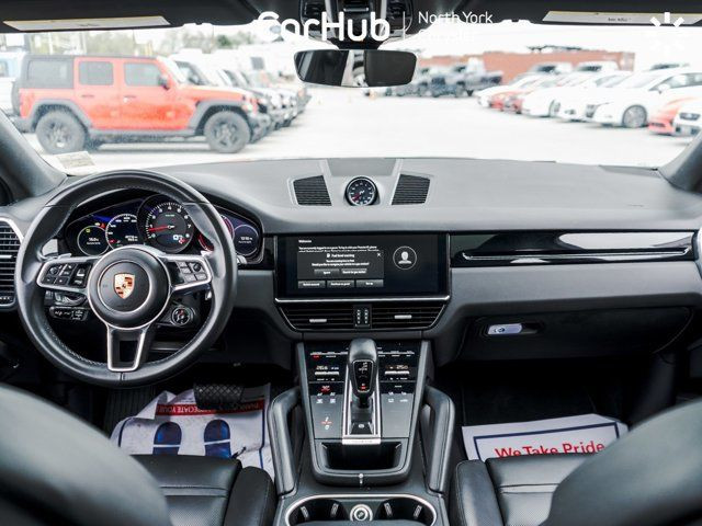 2023 Porsche Cayenne Platinum Edition AWD Panoroof Bose Audio in Cars & Trucks in City of Toronto - Image 2