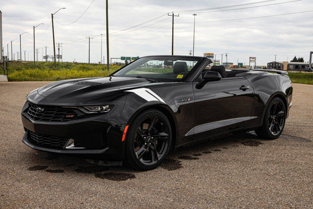 2023 Chevrolet Camaro LEATHER 6.2L LOW KMS in Cars & Trucks in Strathcona County