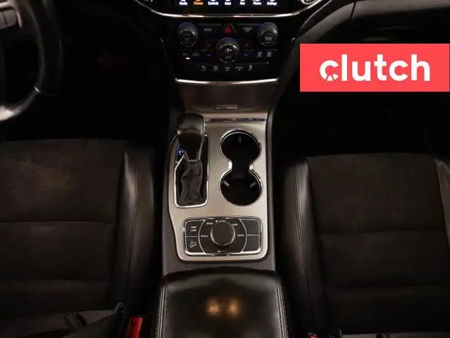 2020 Jeep Grand Cherokee Laredo Altitude 4x4 w/ Apple CarPlay &  in Cars & Trucks in Ottawa - Image 37