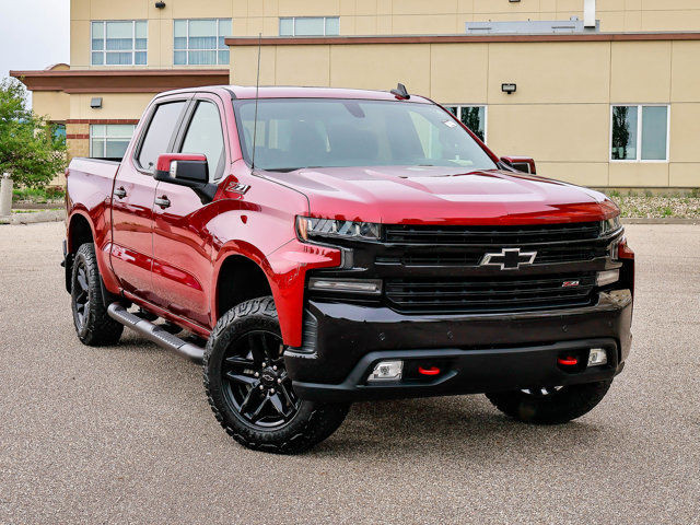 2020 Chevrolet Silverado 1500 LT Trail Boss 5.3L in Cars & Trucks in Strathcona County - Image 2