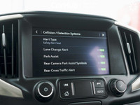 This GMC Terrain is ready for adventure! It boasts a Turbocharged Gas/E15 I4 2.0L/122 engine powerin... (image 6)