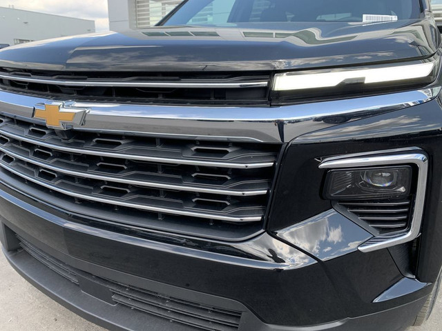 2025 Chevrolet Traverse LT in Cars & Trucks in Calgary - Image 3