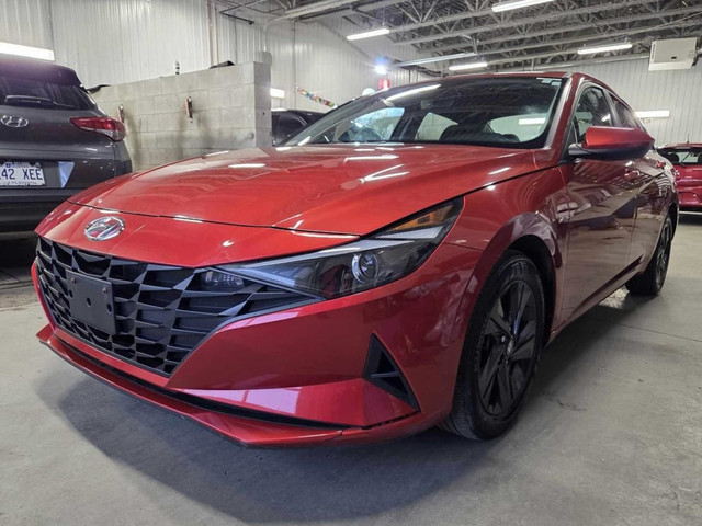 2022 Hyundai Elantra Preferred Tech Toit Volant bancs chauffants in Cars & Trucks in Longueuil / South Shore - Image 3