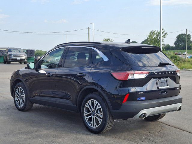 2021 Ford Escape SEL AWD | Technology PKG | Power Liftgate in Cars & Trucks in Guelph - Image 3