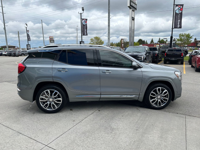 2023 GMC Terrain Denali in Cars & Trucks in Markham / York Region - Image 4