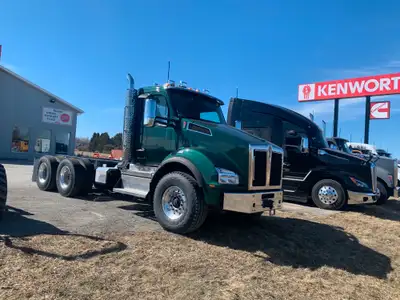 2026 Kenworth T880 Dump Now available! ConditionNew LocationWoodstock Stock984215 ColourGreen Fuel T...
