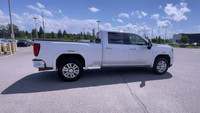 Four Wheel Drive. Leather Interior. Touchscreen. Bluetooth. Remote Start. Sunroof. Rear View Backup... (image 9)