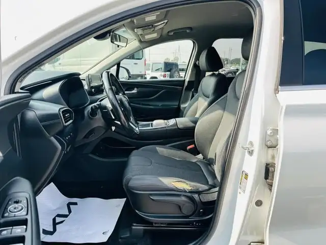 2021 Hyundai Santa Fe ESSENTIAL in Cars & Trucks in Stratford - Image 17