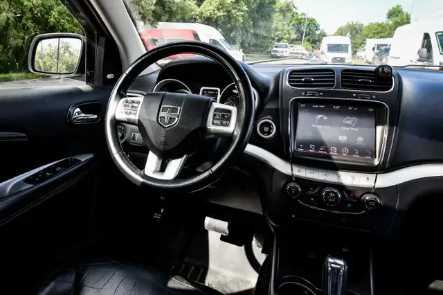 2018 Dodge Journey GT • HEATED LEATHER • NAV • PREMIUM AUDIO in Cars & Trucks in Kingston - Image 13