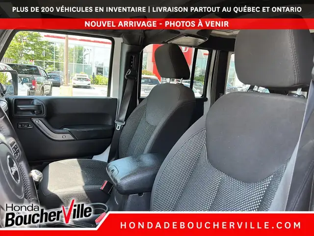 2016 Jeep Wrangler Unlimited SPORT MANUEL, TOIT RIGIDE ET TOIT M in Cars & Trucks in Longueuil / South Shore - Image 20