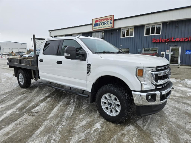  2021 Ford Super Duty F-350 SRW XLT in Cars & Trucks in Whitehorse - Image 3