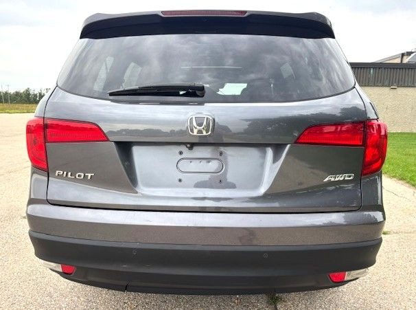 2016 Honda Pilot EX-L AWD *LEATHER - NAVIGATION - WARRANTY INCL* in Cars & Trucks in Winnipeg - Image 4